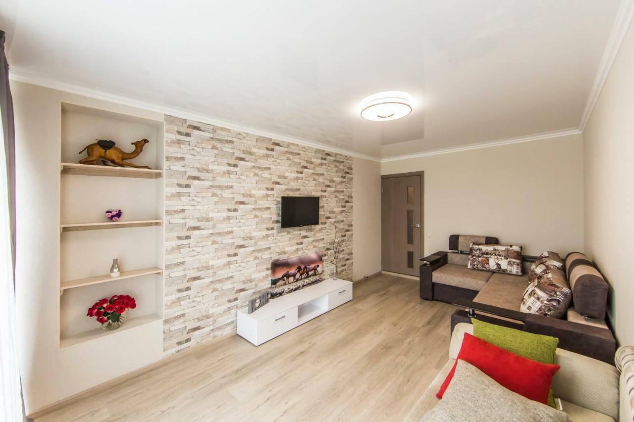 The Best Rest In This Stylish, Cozy Apartament. Apartman Kijev Kültér fotó